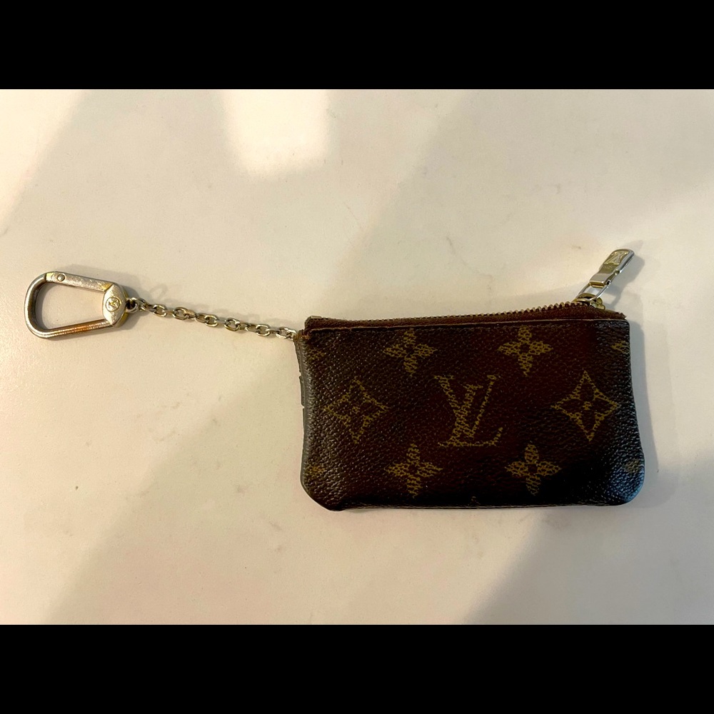 Louis Vuitton card holder key ring